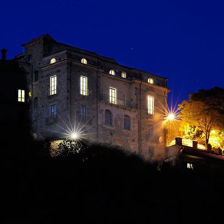 Residenza Matarazzo E Le Sue Soffitte Apartment Castellabate Bagian luar foto